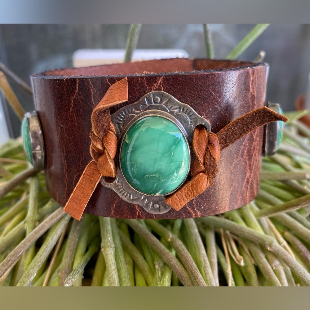 Broken Arrow Variscite Leather Cuff - Picture 1 of 12